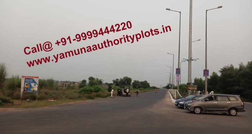 Reasonable Price Industrial Plots in Yamuna Expressway