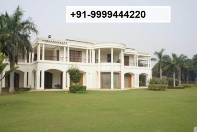 Luxury Farm House in Noida Expressway with Attractive Features